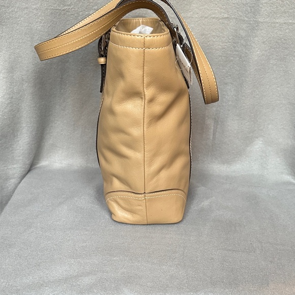 Coach F11201 Camel Tan Leather Shoulder Bag HML Lunch Tote New with Tags - Picture 6 of 16